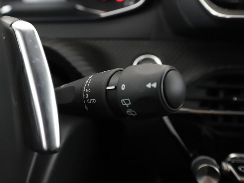 Peugeot 2008 Allure Pack automat niski przebieg navi kamera półskóra LED tempomat II (2019-)