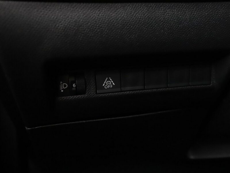 Peugeot 2008 Allure Pack automat niski przebieg navi kamera półskóra LED tempomat II (2019-)