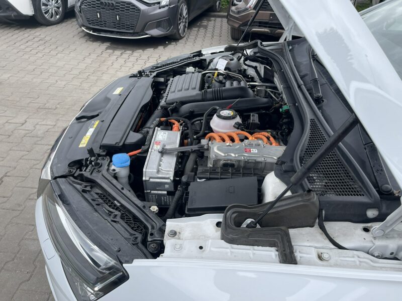 Škoda Superb Hybryda Plug-IN Automat Kamera Podgrzewanie 218KM III (2015-2023)