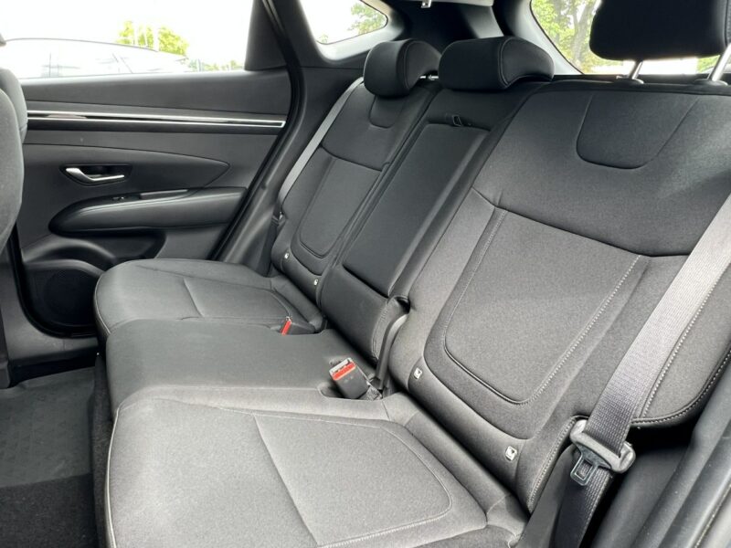 Hyundai Tucson 1.6T-GDI 6MT 150KM Modern Salon Polska Gwarancja Kamera Android VAT23% IV (2020-)