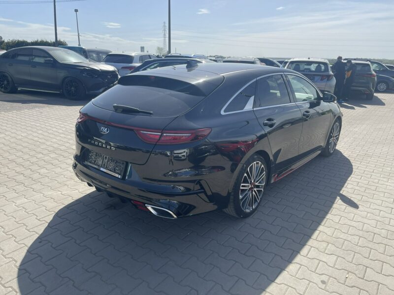 Kia Pro_cee'd GTline Automat Kamera Podgrzewanie 204KM