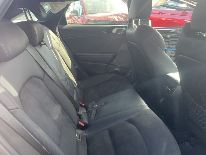 Kia Pro_cee'd GTline Automat Kamera Podgrzewanie 204KM