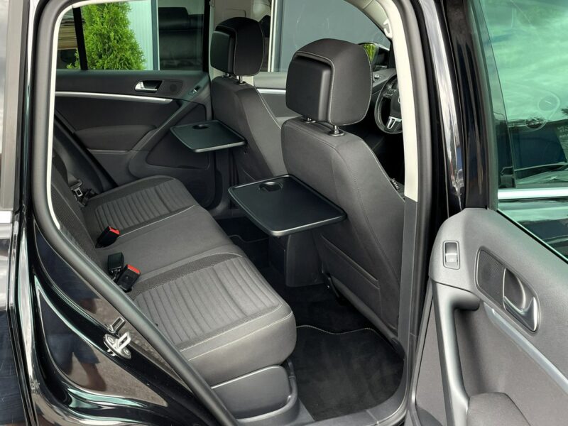 Volkswagen Tiguan iCUP, Klimatyzacja, Tempomat,Nawigacja,Asystent,Grzane Fotele,Czujniki I (2007-2016)