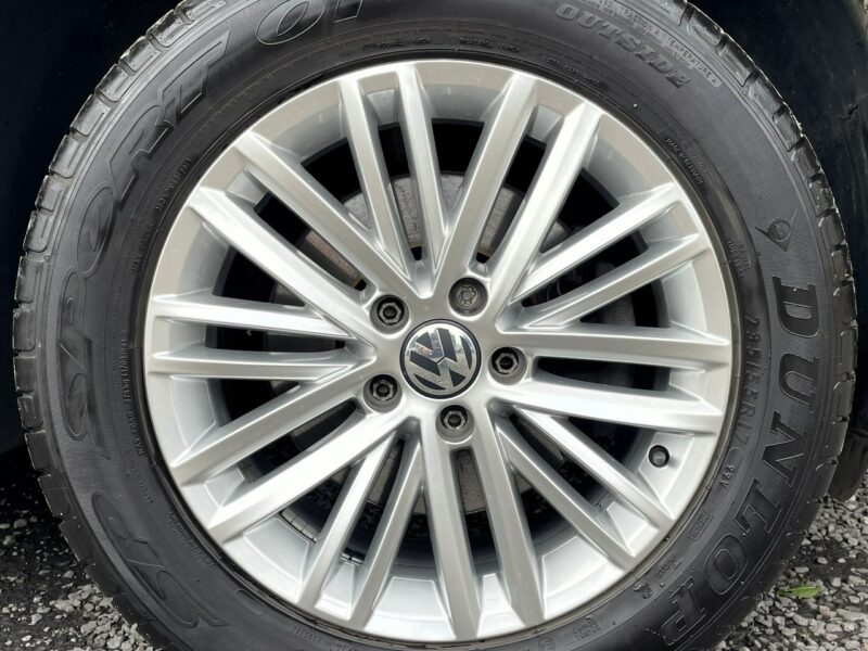 Volkswagen Tiguan iCUP, Klimatyzacja, Tempomat,Nawigacja,Asystent,Grzane Fotele,Czujniki I (2007-2016)