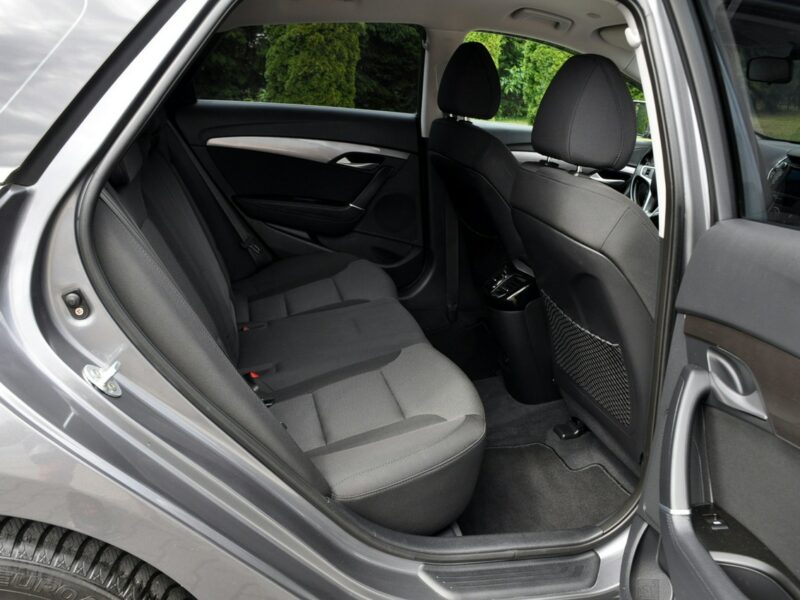 Hyundai i40 1.7CRDi(136KM)*Led*Duża Navi*Welur*Reling*IWłaściciel*Alu16"ASO