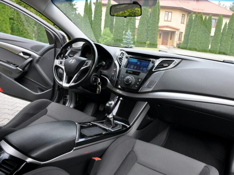 Hyundai i40 1.7CRDi(136KM)*Led*Duża Navi*Welur*Reling*IWłaściciel*Alu16"ASO