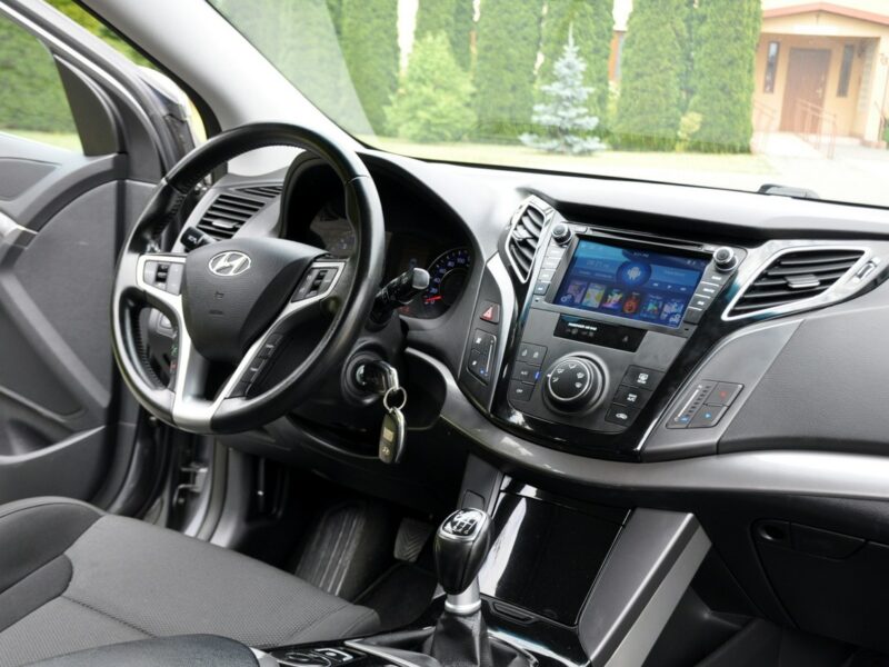 Hyundai i40 1.7CRDi(136KM)*Led*Duża Navi*Welur*Reling*IWłaściciel*Alu16"ASO