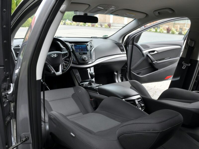 Hyundai i40 1.7CRDi(136KM)*Led*Duża Navi*Welur*Reling*IWłaściciel*Alu16"ASO