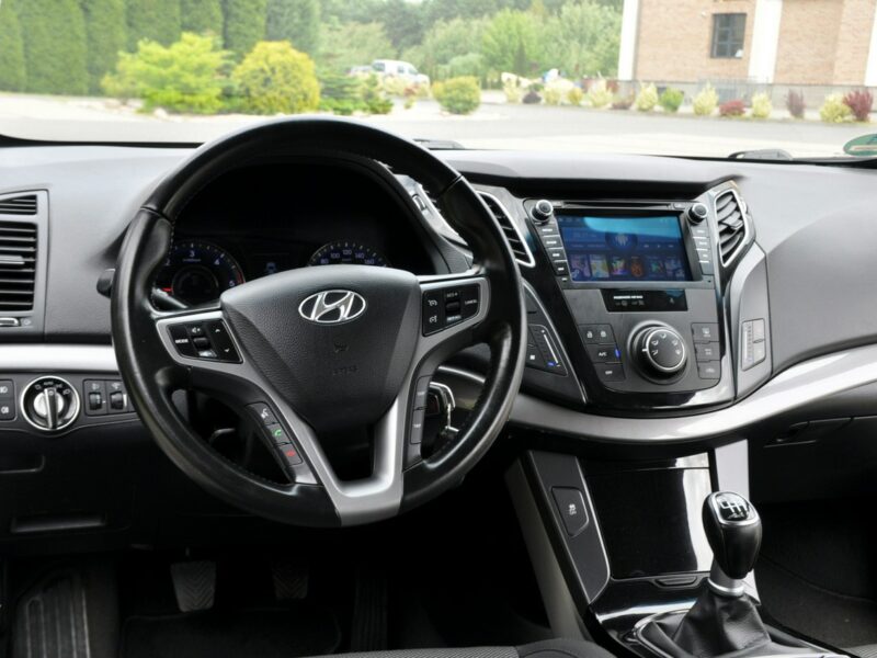 Hyundai i40 1.7CRDi(136KM)*Led*Duża Navi*Welur*Reling*IWłaściciel*Alu16"ASO