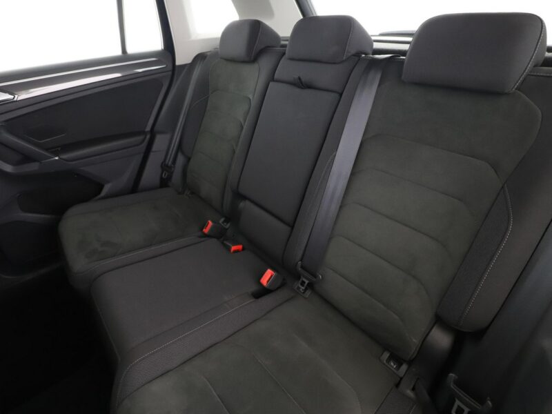 Volkswagen Tiguan 4x4 DSG navi klima auto grzane fotele czujniki parkowania II (2016-2024)