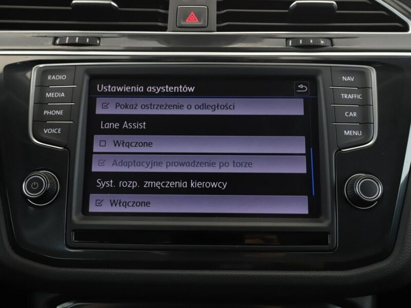 Volkswagen Tiguan 4x4 DSG navi klima auto grzane fotele czujniki parkowania II (2016-2024)