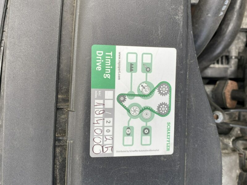 Volkswagen Golf GTI, kamera, Apple Android car, nowy rozrząd, spoiler, podwójny wydech VII (2012-)