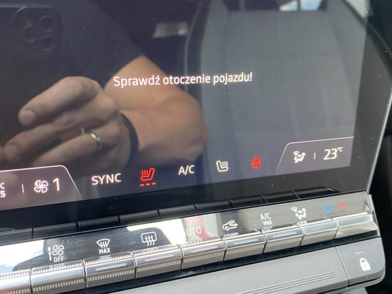 Renault Megane 218 KM 60kWh, TECHNO, Zasięg do 430 KM,Gwarancja IV (2016-)