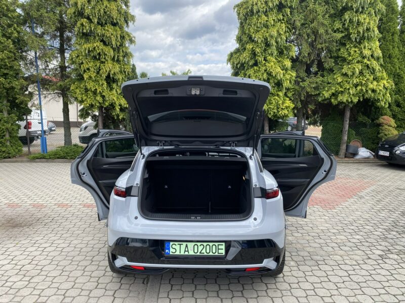 Renault Megane 218 KM 60kWh, TECHNO, Zasięg do 430 KM,Gwarancja IV (2016-)