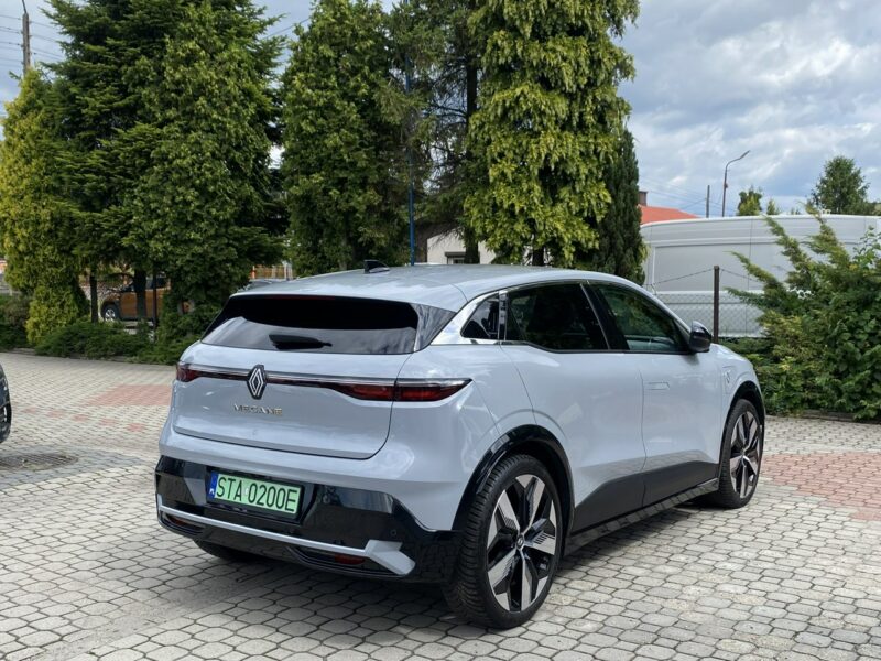 Renault Megane 218 KM 60kWh, TECHNO, Zasięg do 430 KM,Gwarancja IV (2016-)