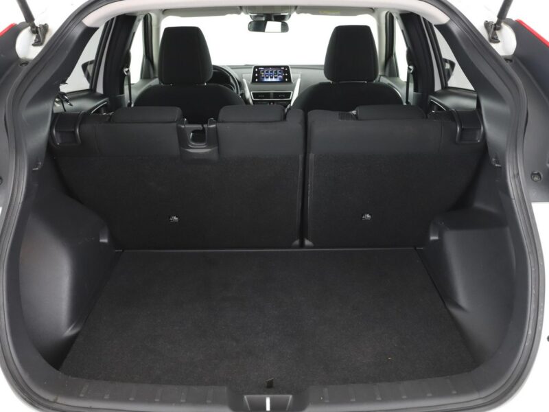 Mitsubishi Eclipse Cross klima auto kamera i czujniki parkowania grzane fotele VI (2018-)