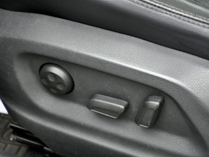 Volkswagen Tiguan 2,0T 170KM 4Motion/Parktronic/Alu/Panorama/Pod.fotele/Skóra I (2007-2016)