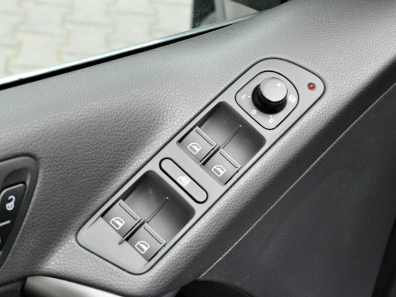 Volkswagen Tiguan 2,0T 170KM 4Motion/Parktronic/Alu/Panorama/Pod.fotele/Skóra I (2007-2016)