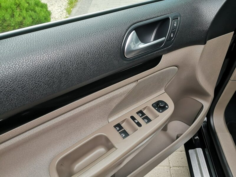 Volkswagen Golf 1.6 TDI 105KM Klimatronic Tempomat Parktronic Salon Pl Serwisowany VI (2008-2012)