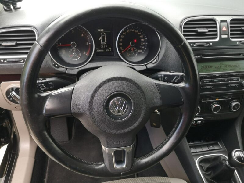 Volkswagen Golf 1.6 TDI 105KM Klimatronic Tempomat Parktronic Salon Pl Serwisowany VI (2008-2012)