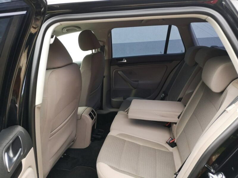 Volkswagen Golf 1.6 TDI 105KM Klimatronic Tempomat Parktronic Salon Pl Serwisowany VI (2008-2012)