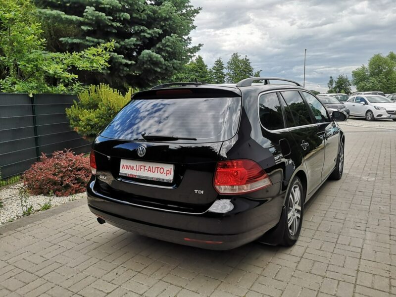 Volkswagen Golf 1.6 TDI 105KM Klimatronic Tempomat Parktronic Salon Pl Serwisowany VI (2008-2012)
