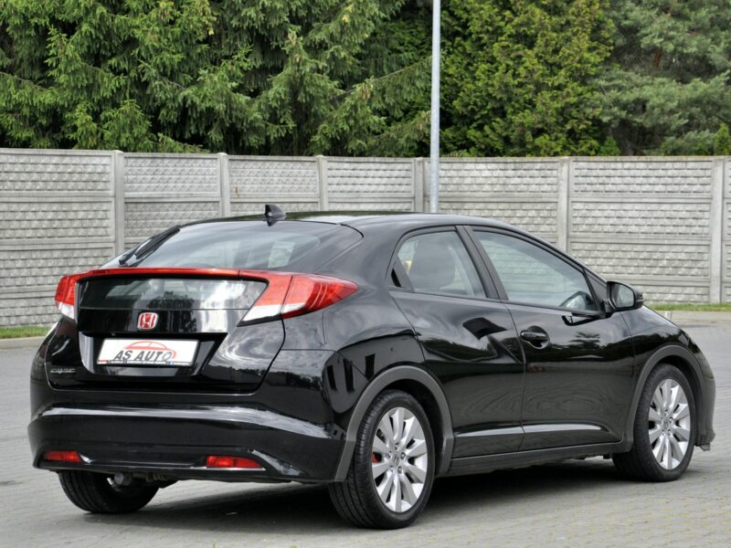 Honda Civic 2,2iDtec 150KM Serwisowany SPORT Kamera Ledy IX (2011-)