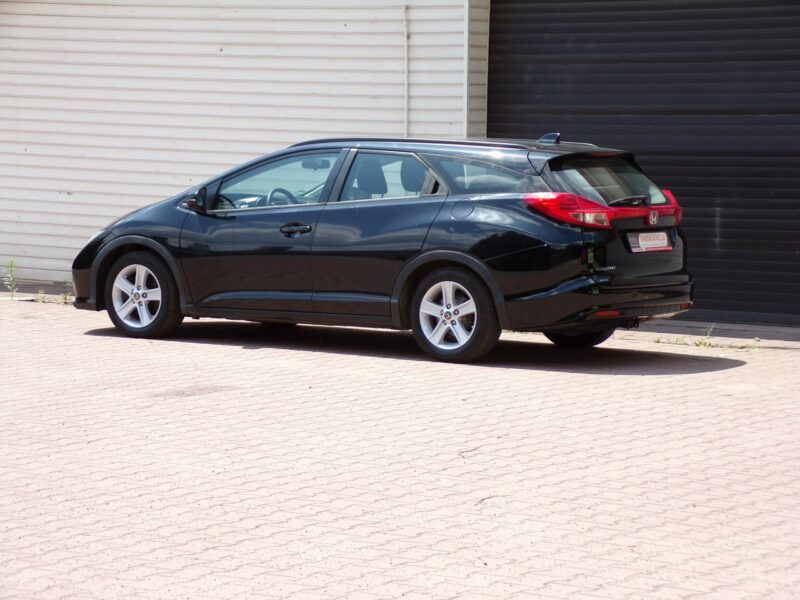 Honda Civic Klimatronic /Gwarancja /1,8 /141KM /2015/I właść IX (2011-)