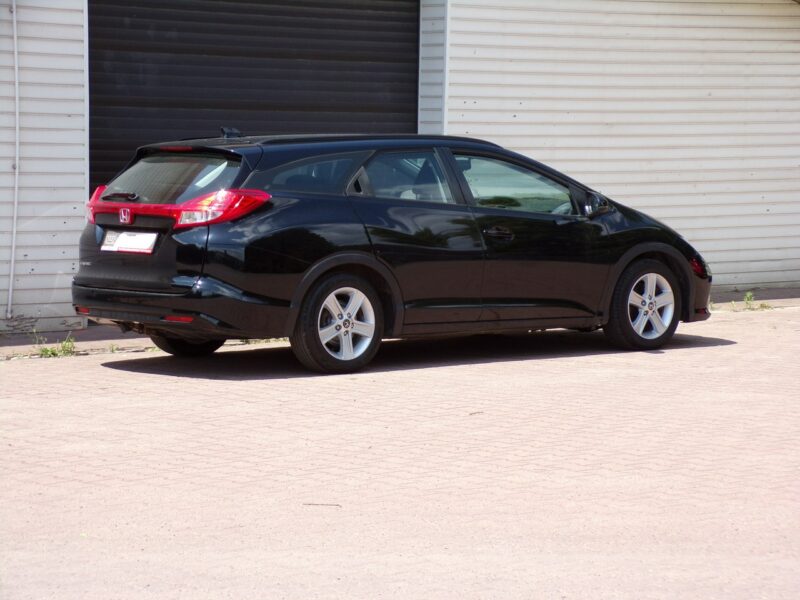 Honda Civic Klimatronic /Gwarancja /1,8 /141KM /2015/I właść IX (2011-)