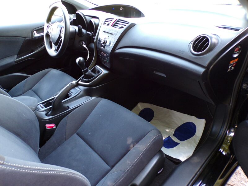 Honda Civic Klimatronic /Gwarancja /1,8 /141KM /2015/I właść IX (2011-)