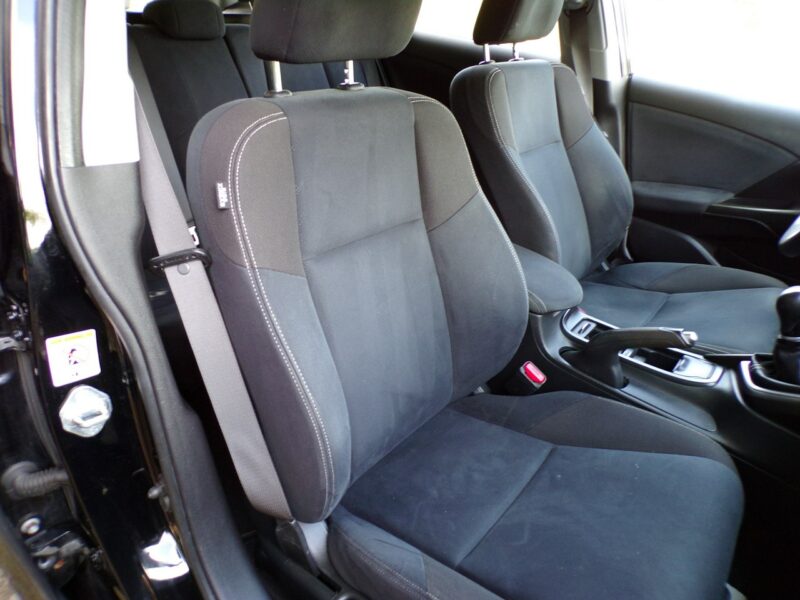 Honda Civic Klimatronic /Gwarancja /1,8 /141KM /2015/I właść IX (2011-)