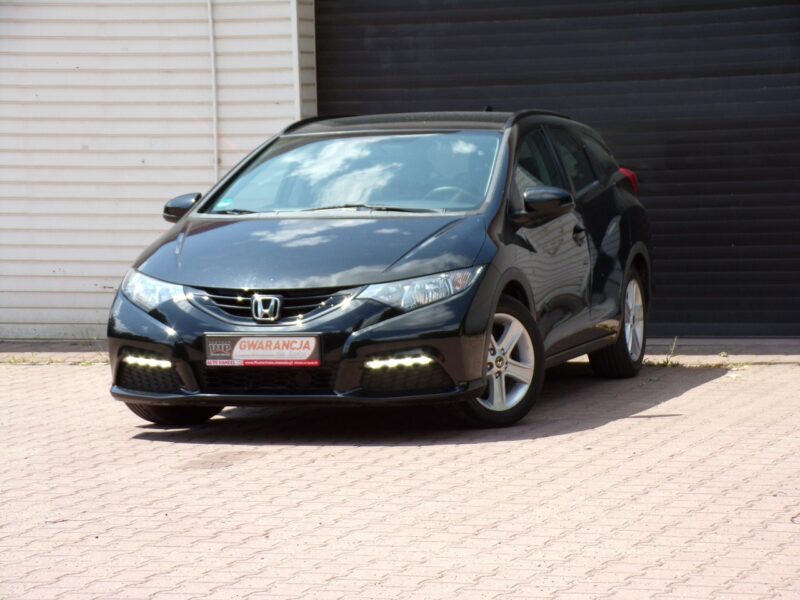 Honda Civic Klimatronic /Gwarancja /1,8 /141KM /2015/I właść IX (2011-)