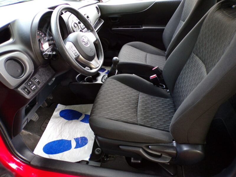 Toyota Yaris Klimatyzacja /Gwarancja /1,0 /70KM / 2014R III (2011-2019)