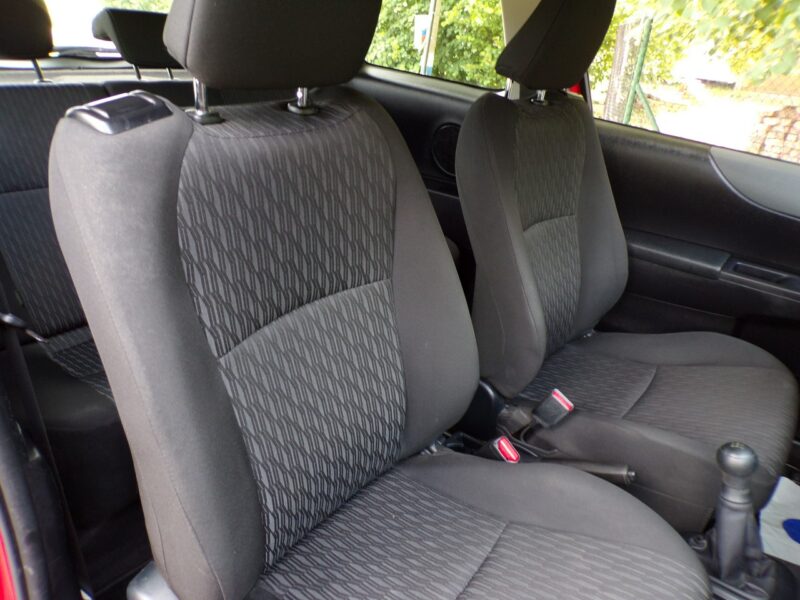 Toyota Yaris Klimatyzacja /Gwarancja /1,0 /70KM / 2014R III (2011-2019)