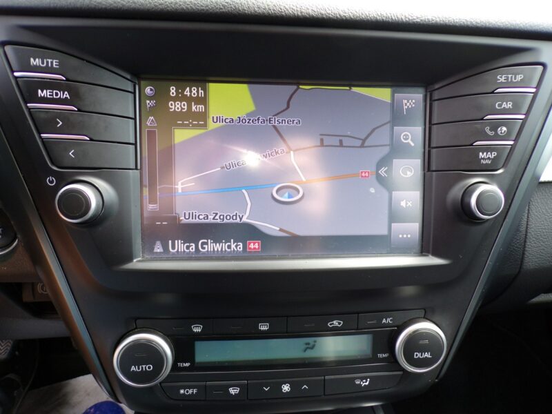 Toyota Avensis BI LED /Edition S /Navi /2,0 /143KM /2017 III (2009-)
