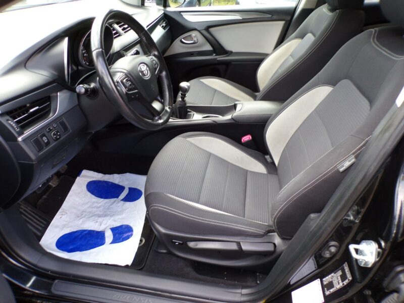 Toyota Avensis BI LED /Edition S /Navi /2,0 /143KM /2017 III (2009-)