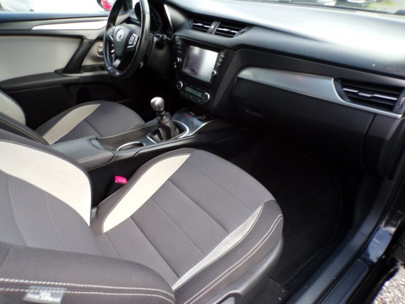 Toyota Avensis BI LED /Edition S /Navi /2,0 /143KM /2017 III (2009-)