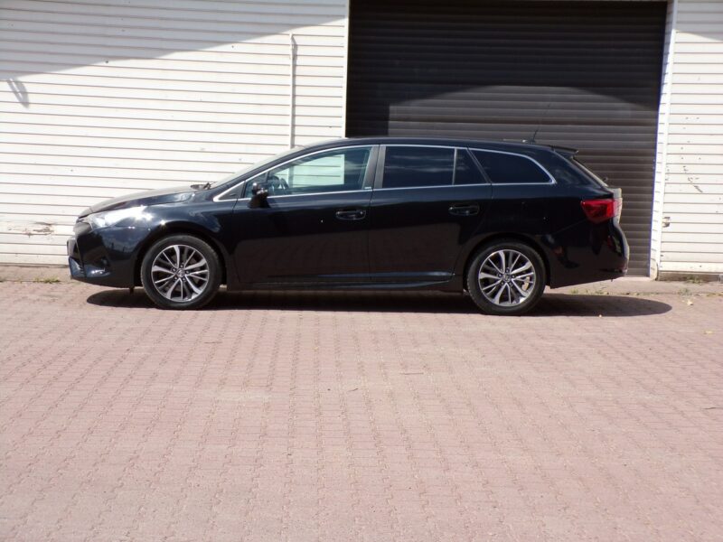 Toyota Avensis BI LED /Edition S /Navi /2,0 /143KM /2017 III (2009-)