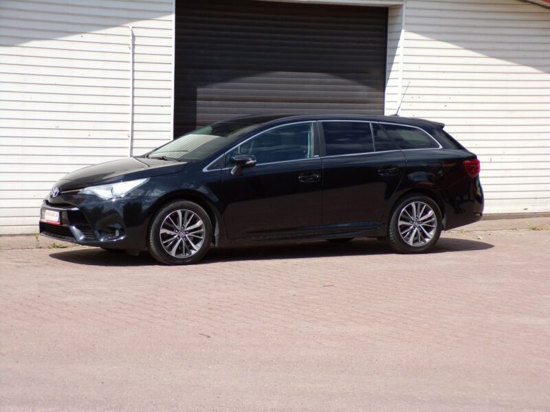 Toyota Avensis BI LED /Edition S /Navi /2,0 /143KM /2017 III (2009-)