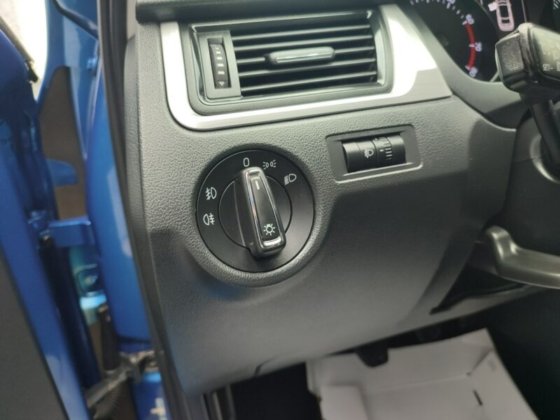 Škoda RAPID I właściciel bezwypadkowy serwis klimatronik Gwarancja
