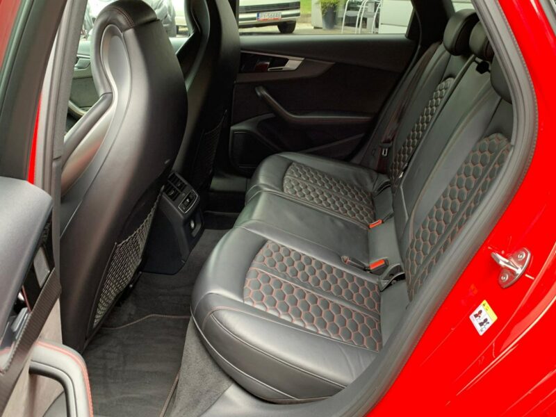 Audi RS4 Salon PL Polift Cermaika Carbon Matrix B/O B9 (2015-
