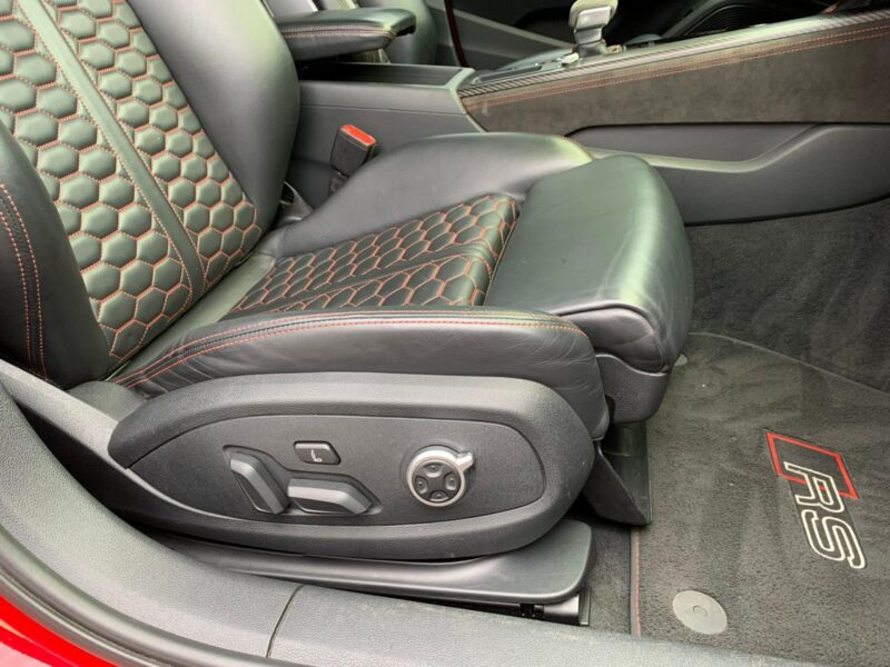 Audi RS4 Salon PL Polift Cermaika Carbon Matrix B/O B9 (2015-