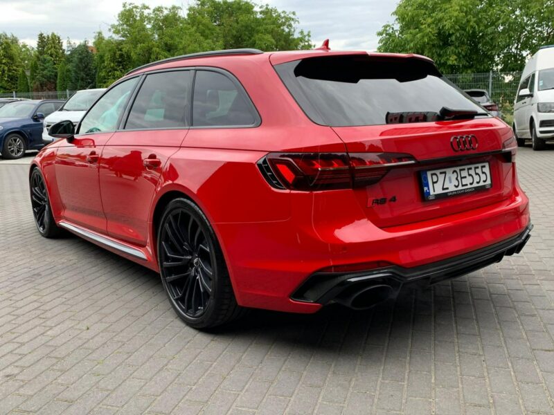 Audi RS4 Salon PL Polift Cermaika Carbon Matrix B/O B9 (2015-