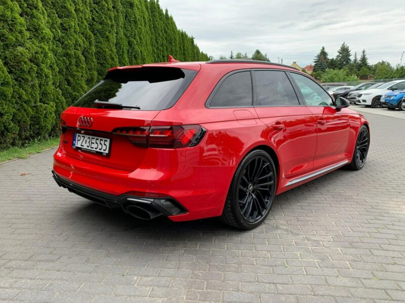 Audi RS4 Salon PL Polift Cermaika Carbon Matrix B/O B9 (2015-