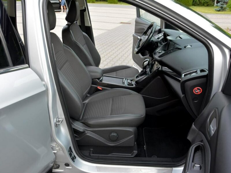 Ford Kuga Titanium 4WD pół-Skóry Ledy Navi Park-assist ASO II (2012-)