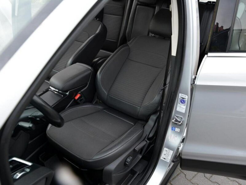 Ford Kuga Titanium 4WD pół-Skóry Ledy Navi Park-assist ASO II (2012-)
