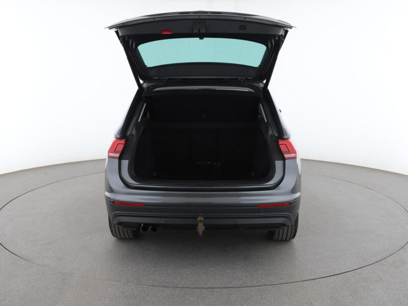 Volkswagen Tiguan 4x4 DSG full LED navi klima auto kamery panorama II (2016-2024)