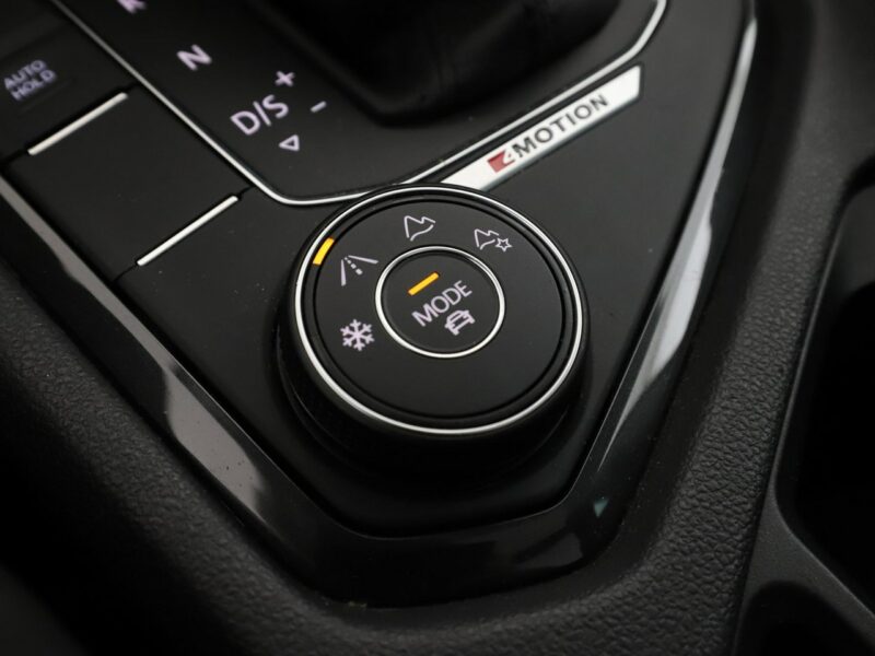 Volkswagen Tiguan 4x4 DSG full LED navi klima auto kamery panorama II (2016-2024)
