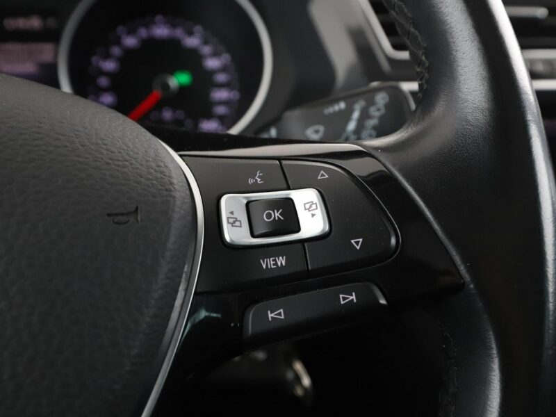 Volkswagen Tiguan 4x4 DSG full LED navi klima auto kamery panorama II (2016-2024)