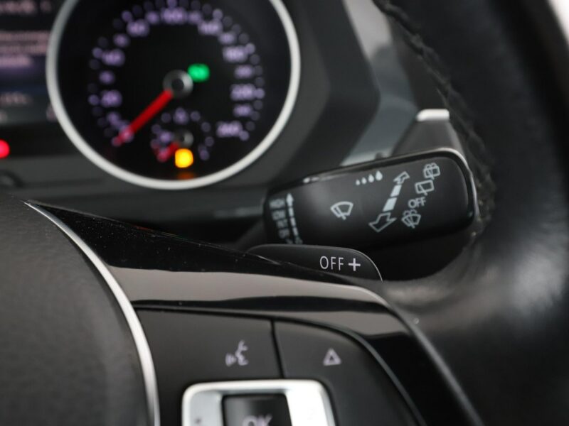 Volkswagen Tiguan 4x4 DSG full LED navi klima auto kamery panorama II (2016-2024)